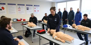 Formation SST à Bordeaux : préparer les équipes des chais, des chantiers et du port